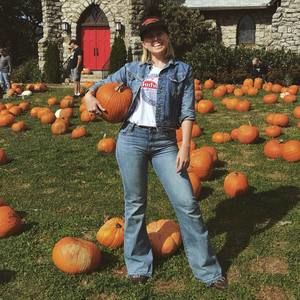 Meet your Posher, Malorie